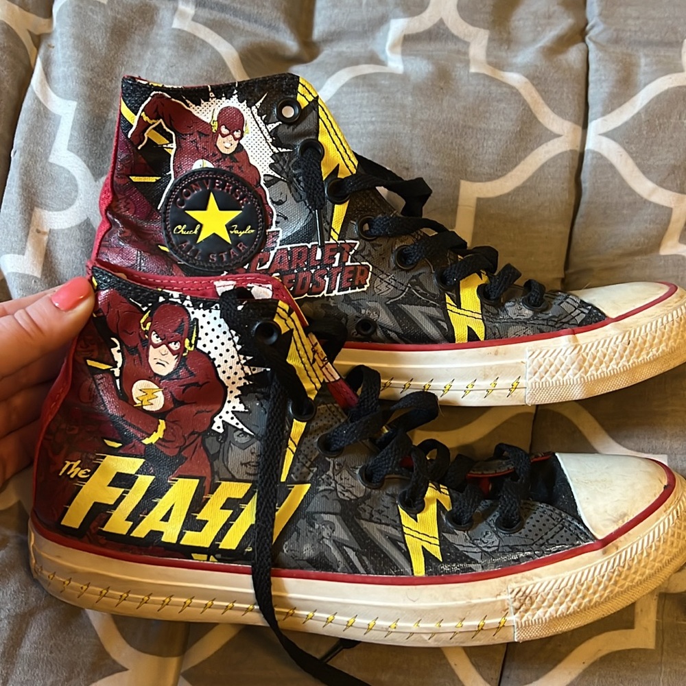 The Flash Converse